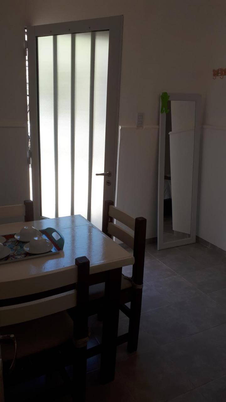 Apartamento Uriburu-Con Cochera 福尔摩沙 外观 照片